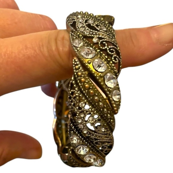 Bundle of 2: Costume Victorian Inspired Jewelry Bracelets with Sparkle - Picture 7 of 7